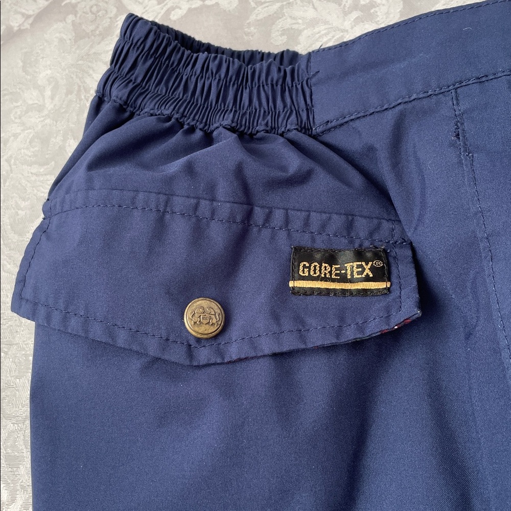 Vintage GORE-TEX Women’s Deep Blue Cargo Pants.  Size small. - Picture 2 of 6